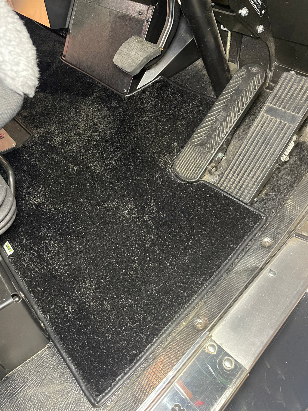 CARPET MATS T610